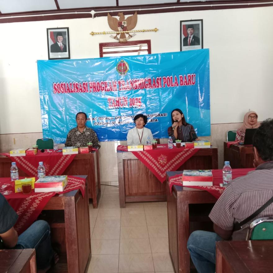 Sosialisasi Program Transmigrasi Pola Baru